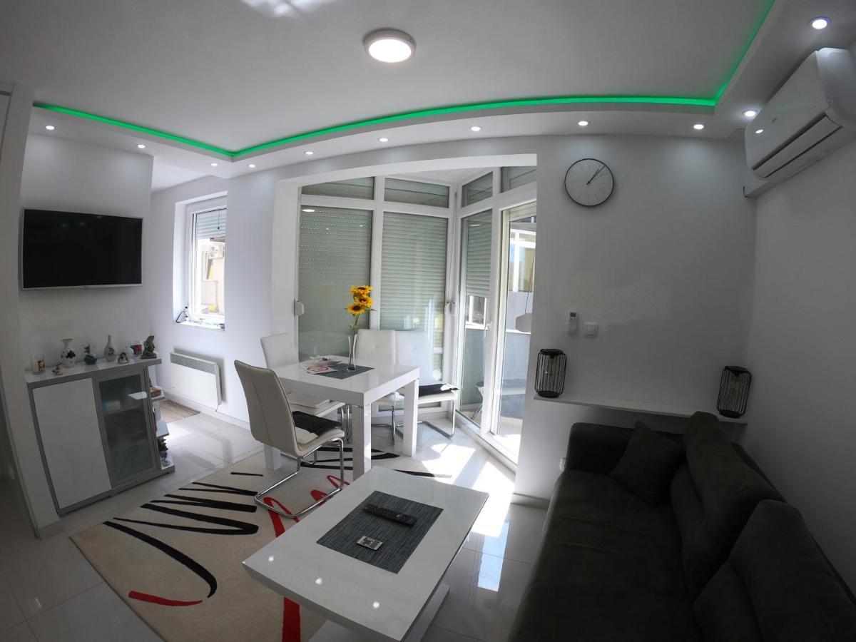 Apartmani K&V Veliko Gradište Dış mekan fotoğraf